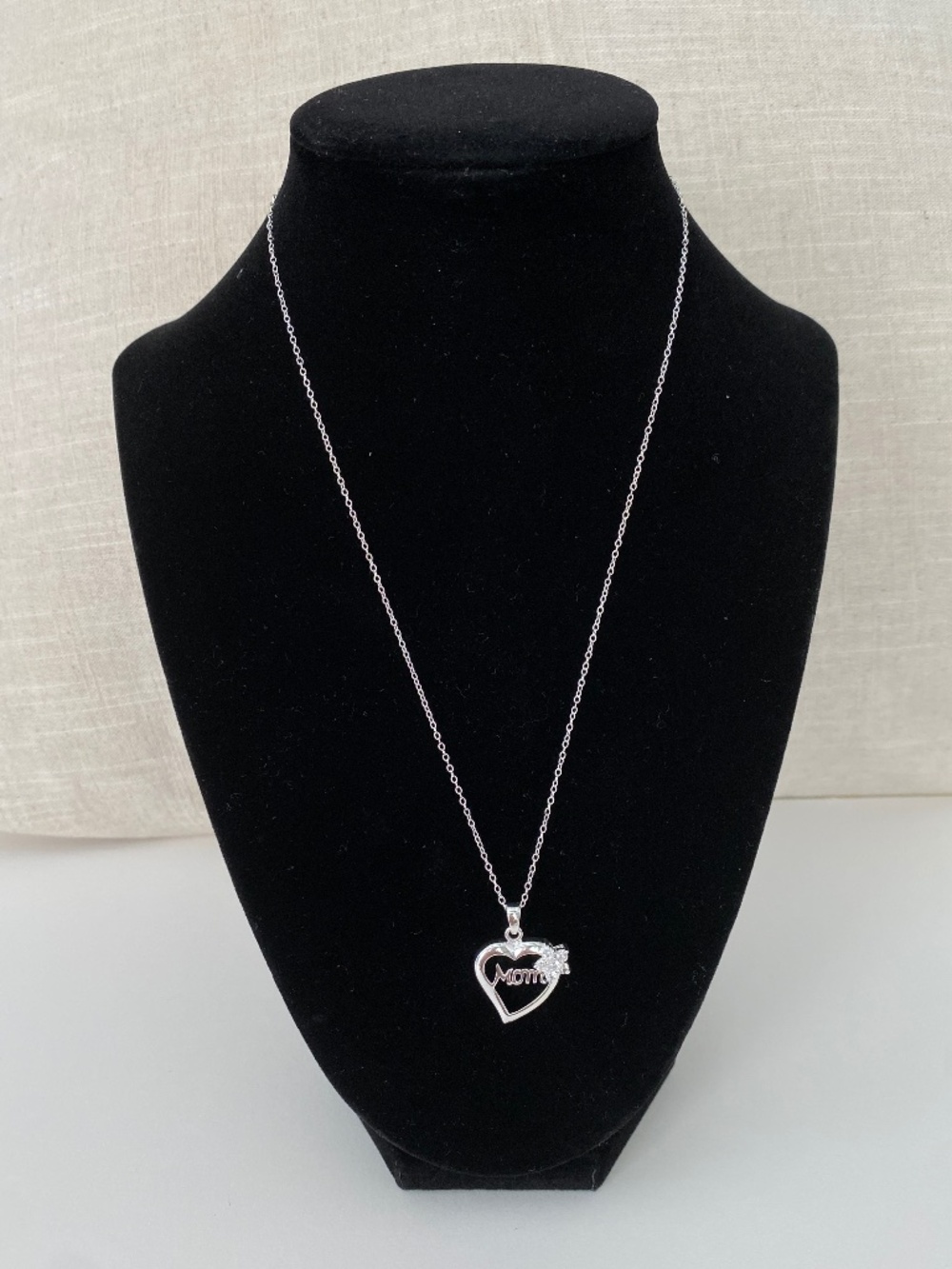 925 Mom Heart Pendant Clear Stone Flower Cutout Necklace Pretty Sterling Silver